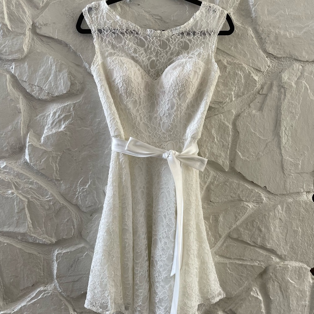 Morilee By Madeline Gardner White Sash Lace Knee Length Wedding Dress Formal 10